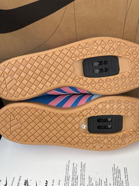 NEW Adidas Velosamba \